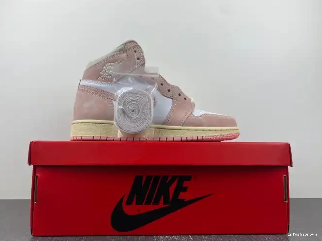 Jordan OG (Women's) 1 Retro High Washed Pink FD2596-600 Air 0524